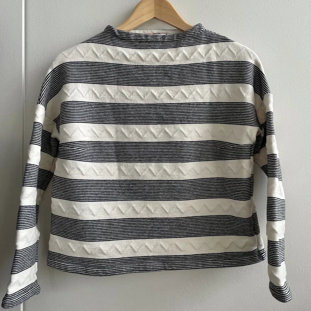 Eri + Ali Sabori Sweater - Picture 2 of 10